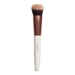 EVER FACE 1 BRUSH FOUNDATION BRUSH - BRAND NEW